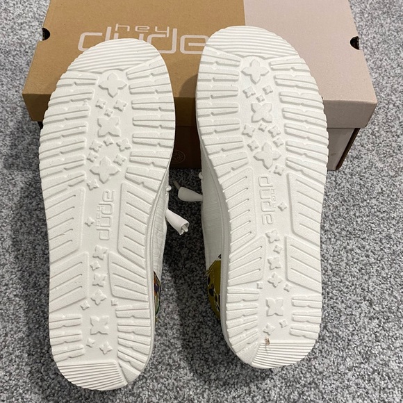 COPY - HEY DUDE Wendy Funk Cambray White - Picture 9 of 10